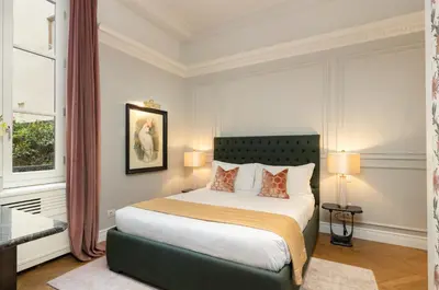 Letto o letti in una camera di Pazzi Penthouse Luxury Apartment In Florence By Palazzo Vitali
