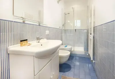 Bagno di Apartments Florence- Alfieri Prestige with terrace