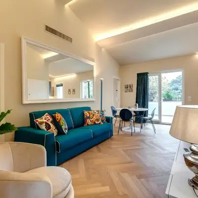 Aleardi Roof Apartment by Mamo Florence