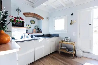 Cucina o angolo cottura di Incantevole appartamento in Oltrarno