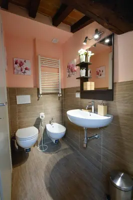 Bagno di Casa Veracini a Firenze