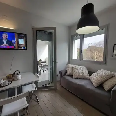 Florence San Donato Apartment with parking