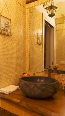 Bagno di La Serra Sognante, terratetto con giardino privato tra Firenze e Fiesole