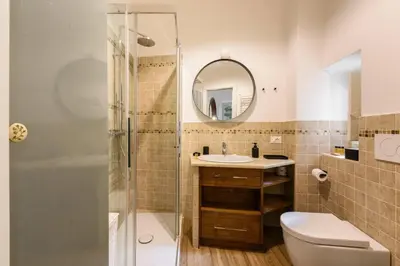 Bagno di Apartments Florence- Oricellai two bedroom apartment