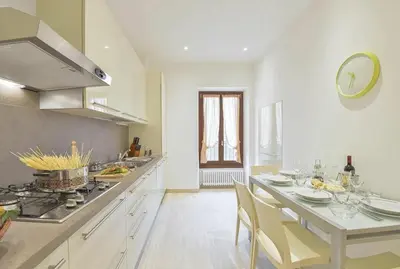 Cucina o angolo cottura di Palazzo Anselmi by Halldis