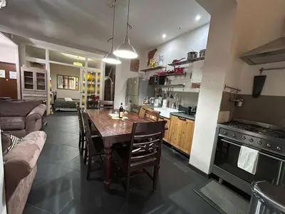 Cucina o angolo cottura di Hot tub with bubbles up to 4 people - Pepi Dream by FlorenceHospitality com