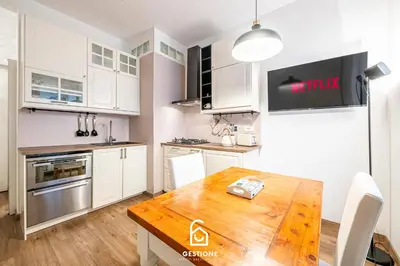 Cucina o angolo cottura di 20 Minuti Ponte Vecchio - Delizioso Appartamento