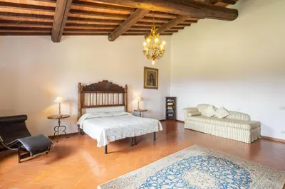 Letto o letti in una camera di Villa la Selva by VacaVilla
