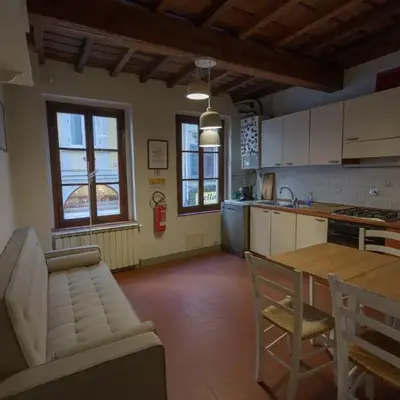Traditional Florentine 1BR apartment close to Piazza Santa Croce