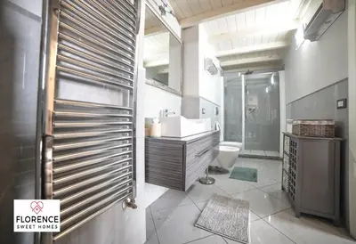Bagno di Loft Matteotti by Florence Sweet Homes
