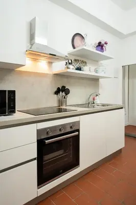 Cucina o angolo cottura di Keys of Italy - Allegri 11 - 2 bedrooms Nearby Santa Croce
