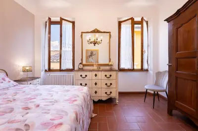 Letto o letti in una camera di Keys of Italy - Allegri 11 - 2 bedrooms Nearby Santa Croce