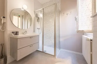Bagno di Keys of Italy - Allegri 11 - 2 bedrooms Nearby Santa Croce