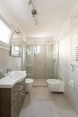 Bagno di Keys of Italy - Maytreya - Albero 2 - Train station two bedroom flat 2nd floor