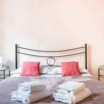 Sant'Ambrogio Apartment By San Firenze Collection