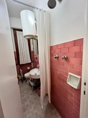 Bagno di Monolocale Firenze Robbia