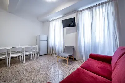 Area soggiorno di YID Agnolo three bedroom apartment in Florence