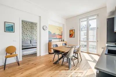 TV o dispositivi per l'intrattenimento presso GuestHost - Florence Charme Superior Apartment with Balcony