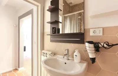 Bagno di Residenza Vasariano