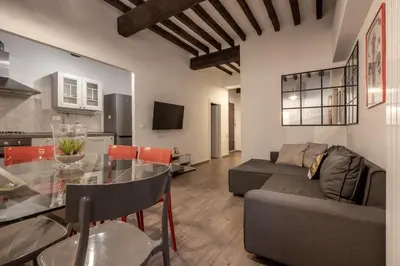 TV o dispositivi per l'intrattenimento presso Laurel Apartment by Mmega