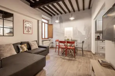Cucina o angolo cottura di Laurel Apartment by Mmega
