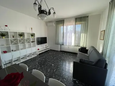 TV o dispositivi per l'intrattenimento presso Roby Apartment in centro 3 camere 3 bagni