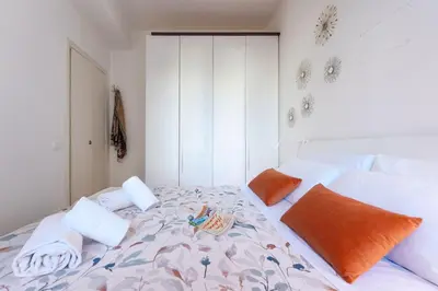 Letto o letti in una camera di Keys of Italy - PorteNuove 18 - PN1 - Train station, one bedroom flat 2 to 4 guests