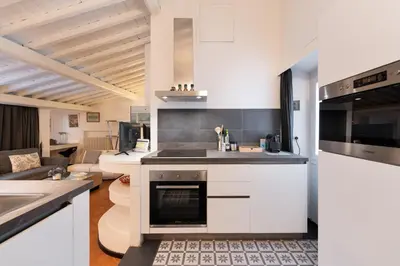 Cucina o angolo cottura di MediciApt - Montebello rooftop