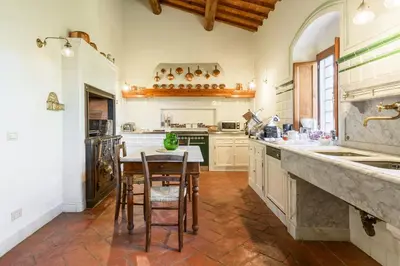 Cucina o angolo cottura di Villa Fortini by Mmega