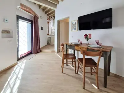 TV o dispositivi per l'intrattenimento presso Angolo al Giardino delle Rose