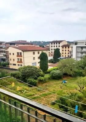 Edificio in cui si trova la stanza in casa privata