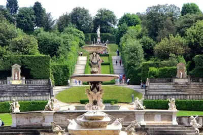 Giardino di Prime Historic Center - By LikeHomeFlorence