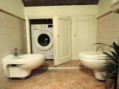 Bagno di Cozy & Charming Florentine Hideaway