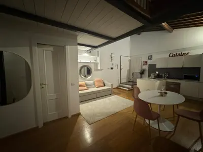 Cucina o angolo cottura di Romantic Apartment in Florence