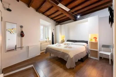 Letto o letti in una camera di Keys of Italy - Erta Canina 36 - Studio in S-Niccolò for 1 or 2 guests
