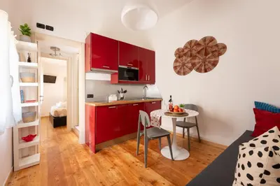 Cucina o angolo cottura di Keys of Italy - GuantoBilo 15 - Unexpensive 1 bedroom flat by the Uffizi