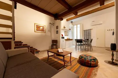 Area soggiorno di Keys of Italy - Pilastri 24 - City center studio perfect for couples