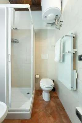 Bagno di Keys of Italy - San Frediano 38 - Monolocale silenzioso in Oltrarno