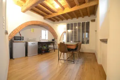 Cucina o angolo cottura di Keys of Italy - Sprone 15 - 2 bedroom family apartment by Ponte Vecchio
