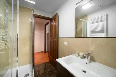 Bagno di Keys of Italy - Borgo SSApo 13 - Deluxe 2 Family Apts by Ponte Vecchio