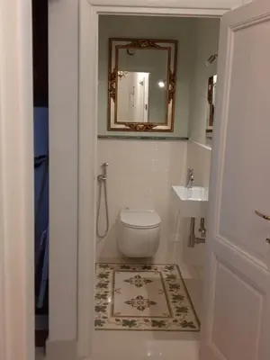 Bagno di Mary&Flo House - A due passi dal centro - free private parking