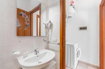 Bagno di GuestHost - La Nicchia dei Papi - Visarno Arena Lovely Apt