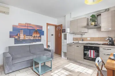 Cucina o angolo cottura di GuestHost - La Nicchia dei Papi - Visarno Arena Lovely Apt