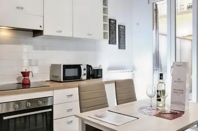 Cucina o angolo cottura di Wine Apartments Florence Bardolino