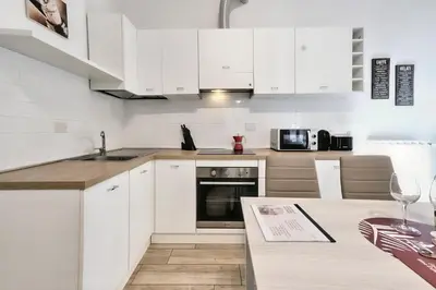 Cucina o angolo cottura di Wine Apartments Florence Bardolino