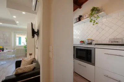 Cucina o angolo cottura di Fossi - Flo Apartments