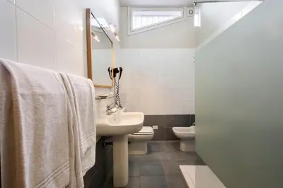 Bagno di Apartments Florence - Ariento Giuditta 2 bdr