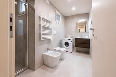Bagno di Mercato Contemporary Apartment by Mmega