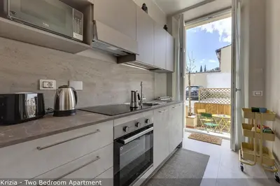 Cucina o angolo cottura di Bice & Krizia Apartments by Mamo Florence