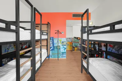 Letto o letti in una camera di a&o Hostel Firenze Campo di Marte